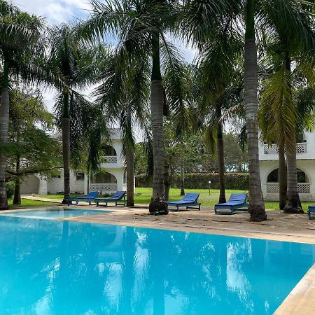 Royal Palms Apartment A4 Μομπάσα Εξωτερικό φωτογραφία