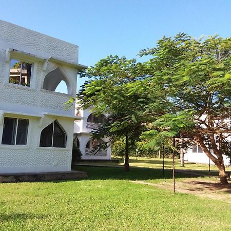 Royal Palms Apartment A4 Μομπάσα Εξωτερικό φωτογραφία